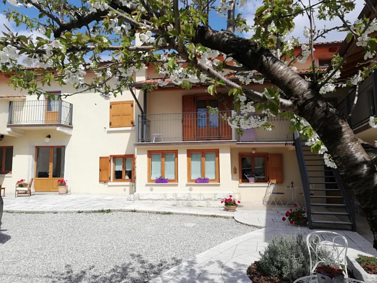Borgo Grotta Gigante Bed & Breakfast Barbara المظهر الخارجي الصورة