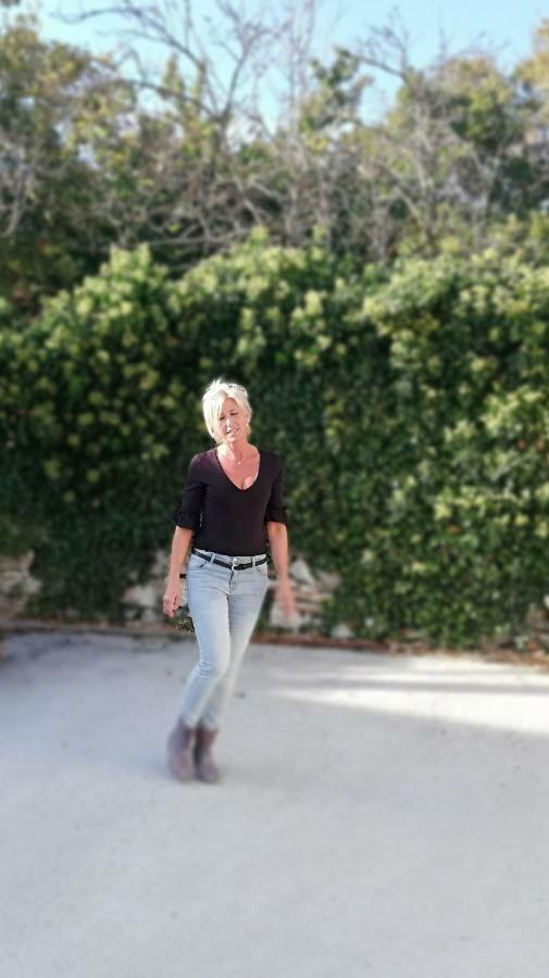 Borgo Grotta Gigante Bed & Breakfast Barbara المظهر الخارجي الصورة
