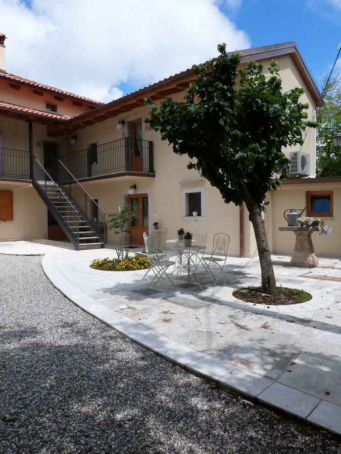 Borgo Grotta Gigante Bed & Breakfast Barbara المظهر الخارجي الصورة
