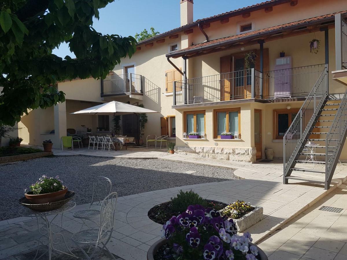 Borgo Grotta Gigante Bed & Breakfast Barbara المظهر الخارجي الصورة
