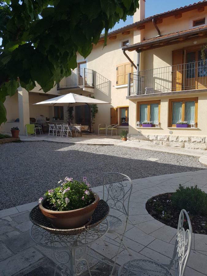 Borgo Grotta Gigante Bed & Breakfast Barbara المظهر الخارجي الصورة